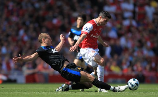 森林狼、活塞上演大乱斗,最终总计两队7人被驱逐出场.